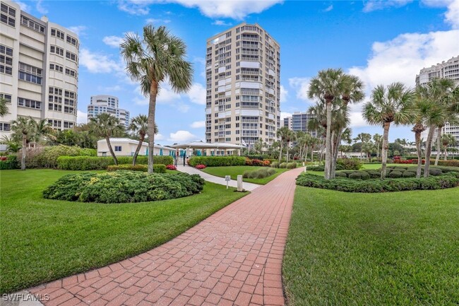 Photo - 4041 Gulf Shore Blvd N Condominio Unidad 802