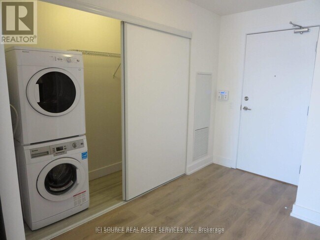 Photo - 128 Fairview Mall Dr Unit 320