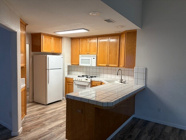 Photo - 1795 Brookside Dr