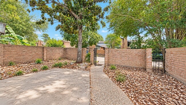 4714 N Cashel Cir