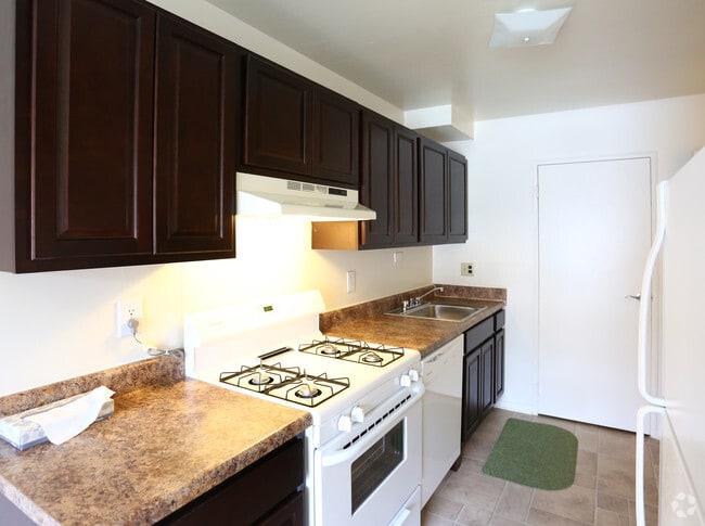 Photo - Victoria Woods Apartments and Townhomes