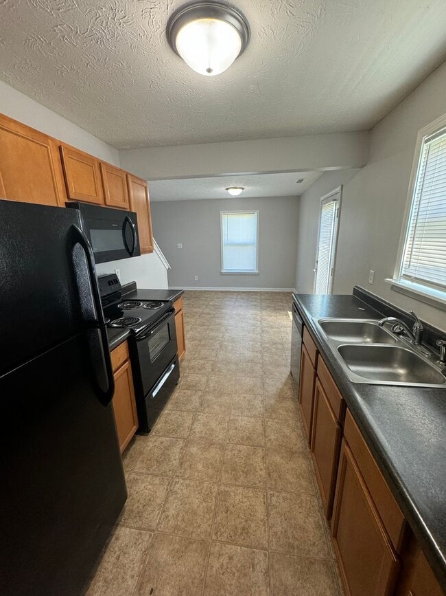 3359 Cessna Dr