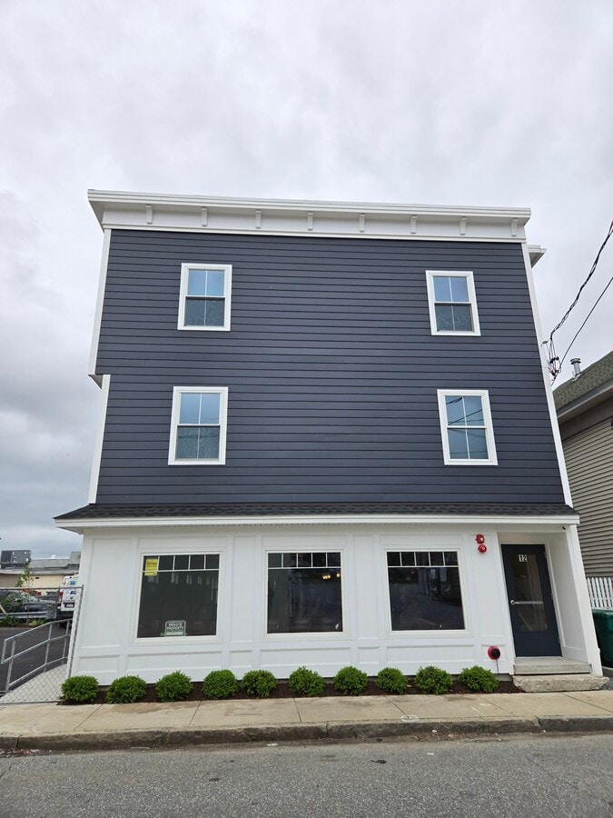 Photo - 12 W 5th St Unidad 1