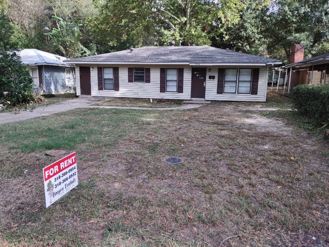 Photo - 1904 N McGuire Ave Casa