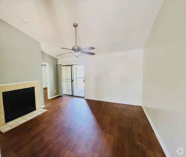 Building Photo - 653 TX-337 Loop Rental