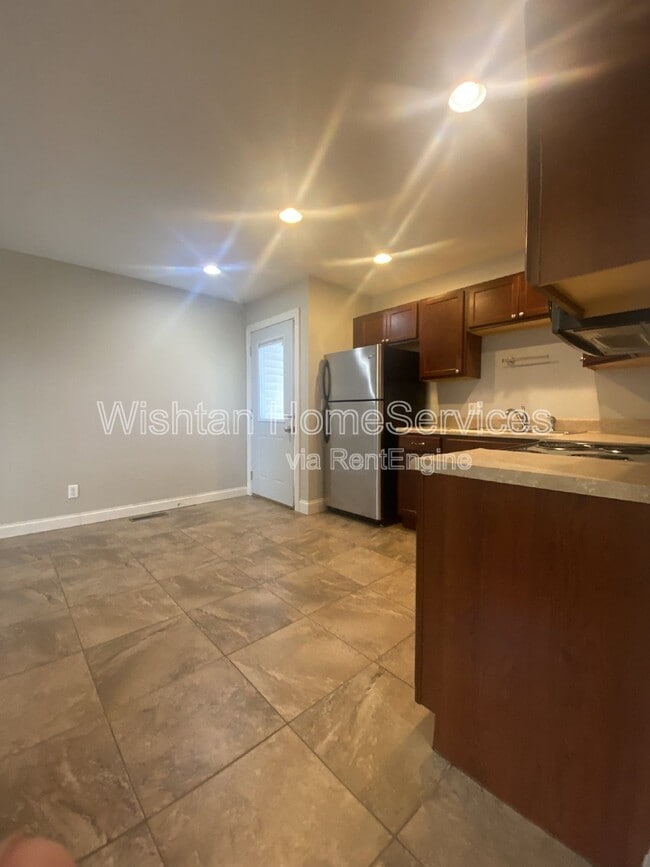 Photo - 524 W Murray St Townhome