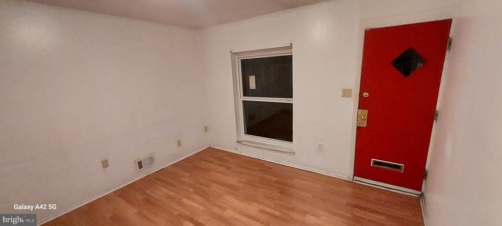 Photo - 2516 Lauretta Ave