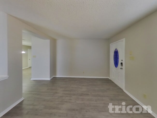 Photo - 6714 Barton Rock Ln