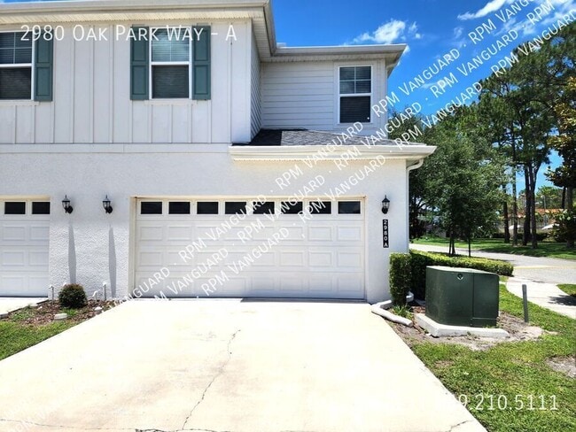 Building Photo - 2980 Oak Park Way