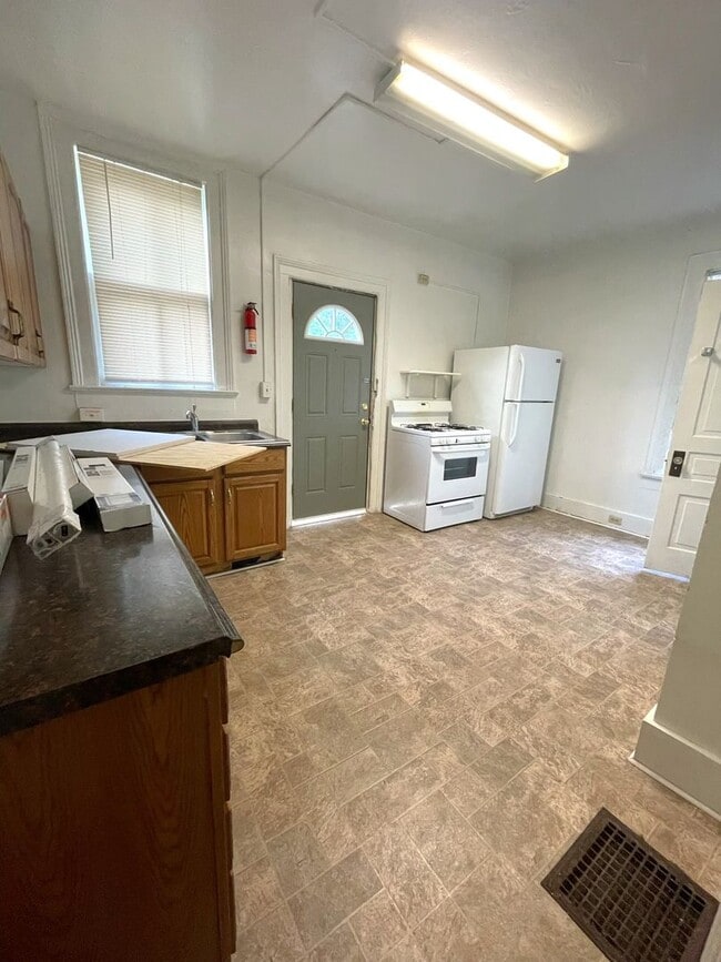 Photo - 703 Pearl St Unidad #1