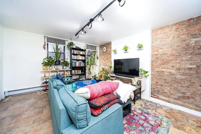 Photo - 275 7th St Unit G