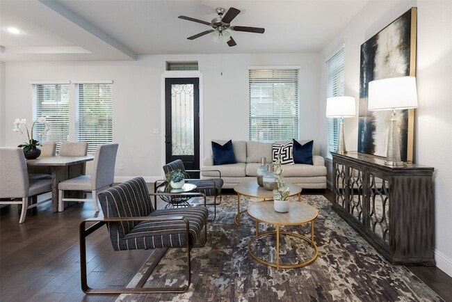 Photo - 1115 Manacor Ln