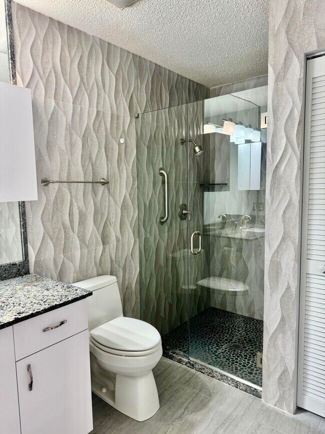 Photo - 1368 Waterway Cove Dr