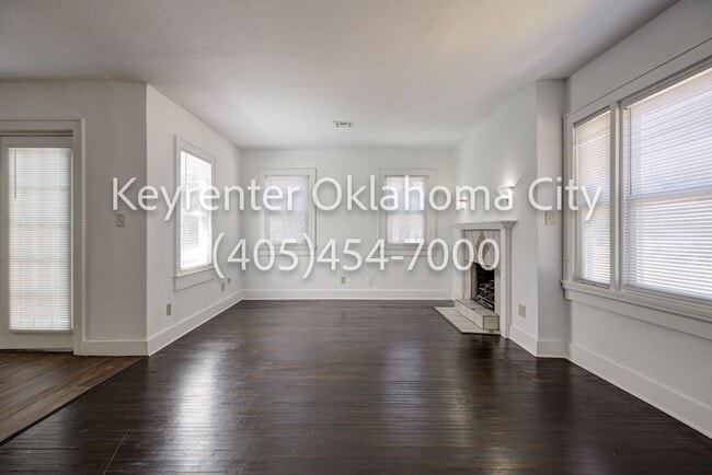 2918 NW 17th St