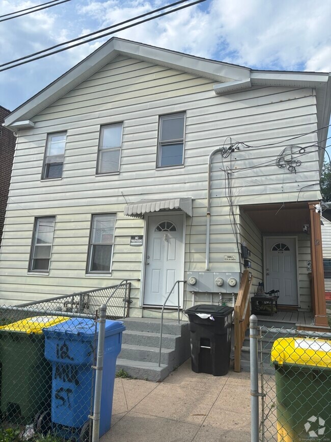 Building Photo - 12 Ann St Rental