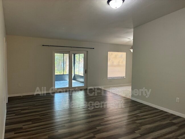 Photo - 3050 Autumn Ct