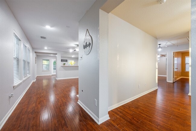 Photo - 15823 Kings Cypress Ln