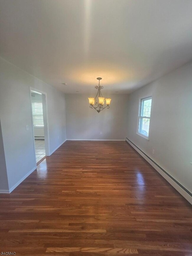 Photo - 101 Bloomingdale Ave