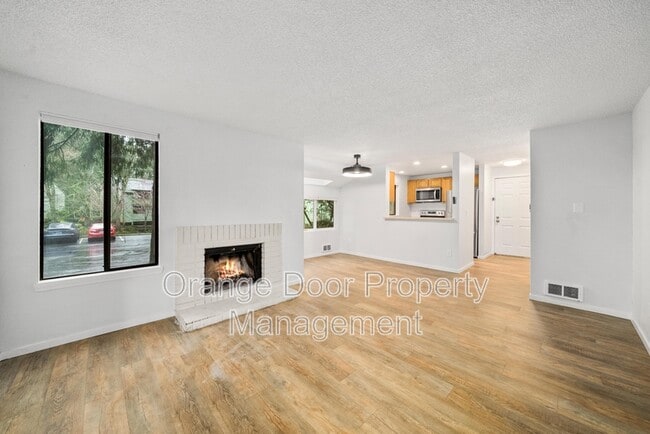 Photo - 156 S 329th Pl