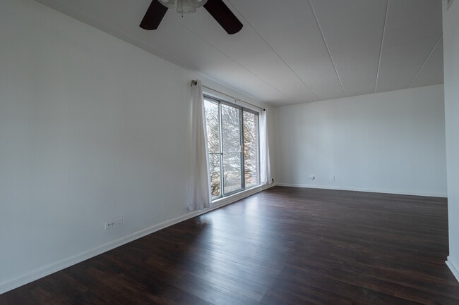 Photo - 10241 Central Ave Unit 1b