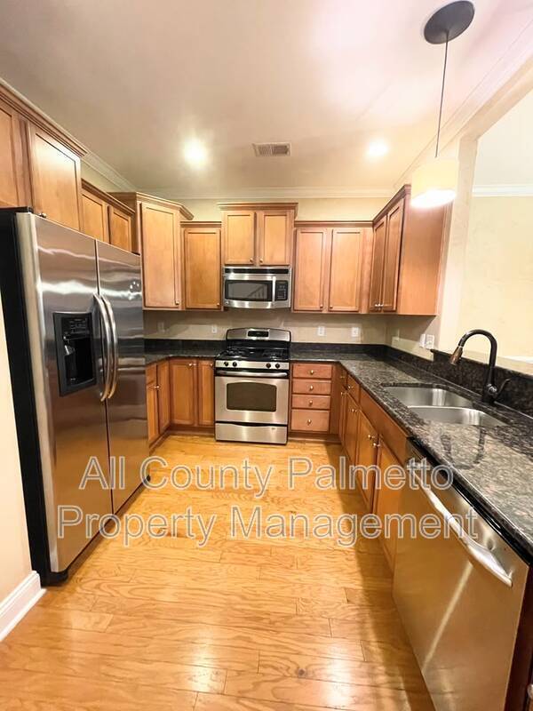 3639 Bagley Dr