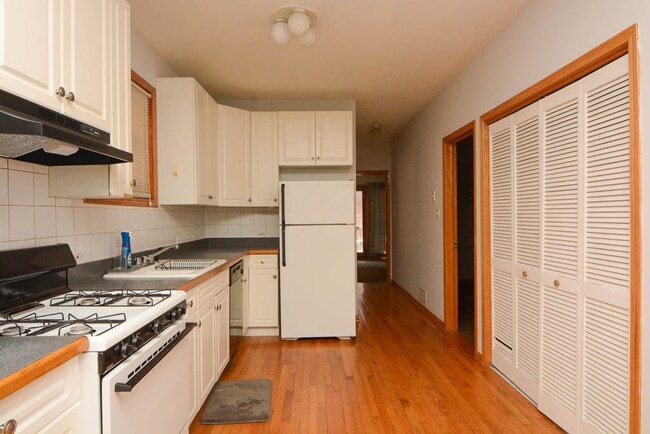 Photo - 1445 W Cortez St Unit 1