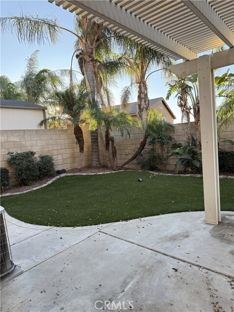 Photo - 15467 Spruce Tree Way