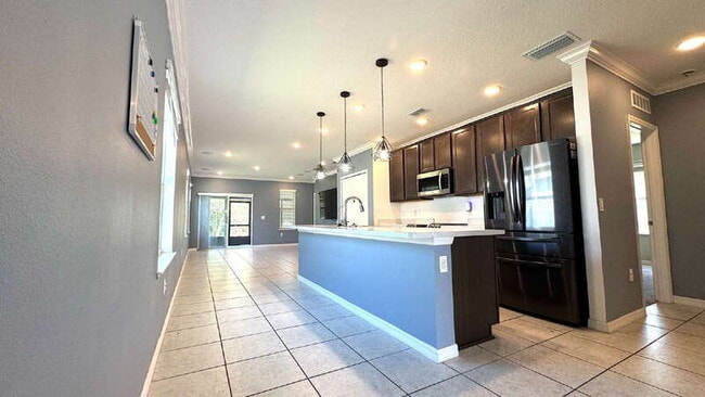 Building Photo - 2827 Westwood Ave