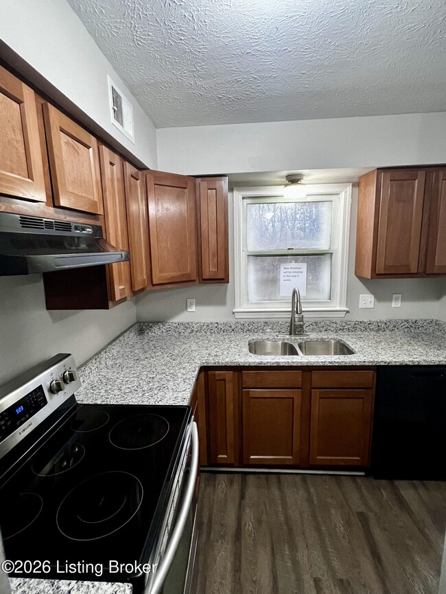 Building Photo - 11409 Deham Dr