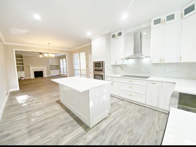Photo - 1700 Shiprock Dr