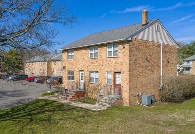 Photo - 500 Adams Ln