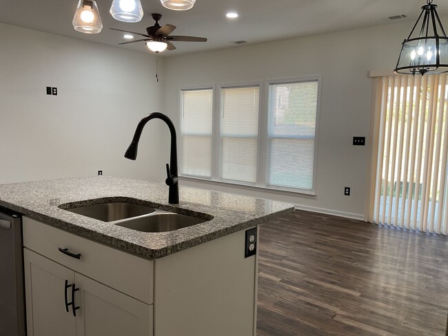 Photo - 34 A&amp;B Lyons Dr Apartment Unit 34B Lyons
