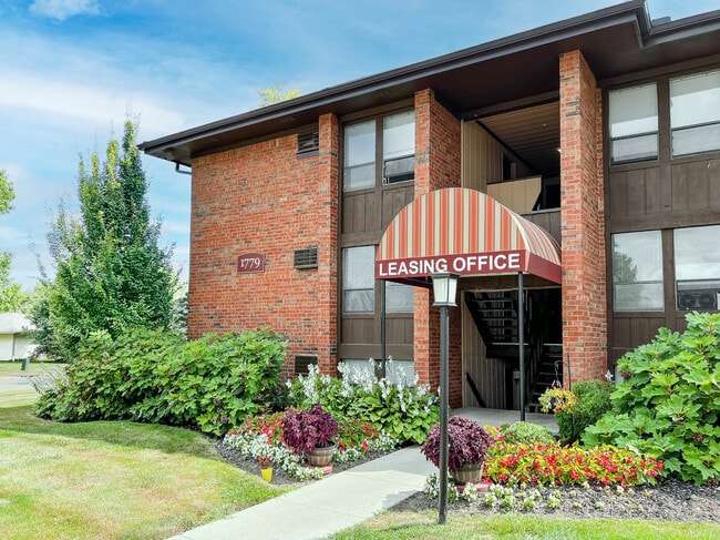 Leasing Office
