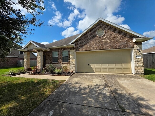 Building Photo - 9707 Indian Trail Rental