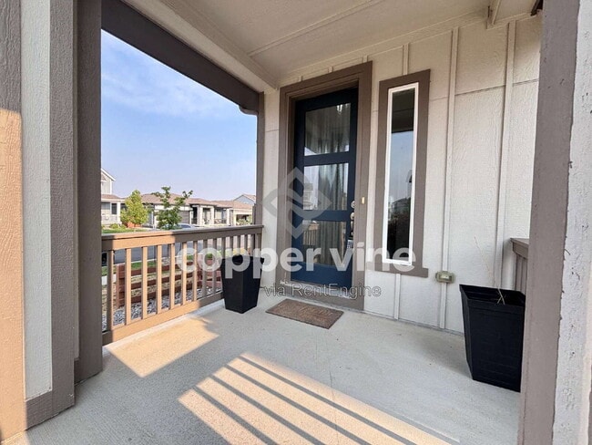 Photo - 510 W 175th Pl