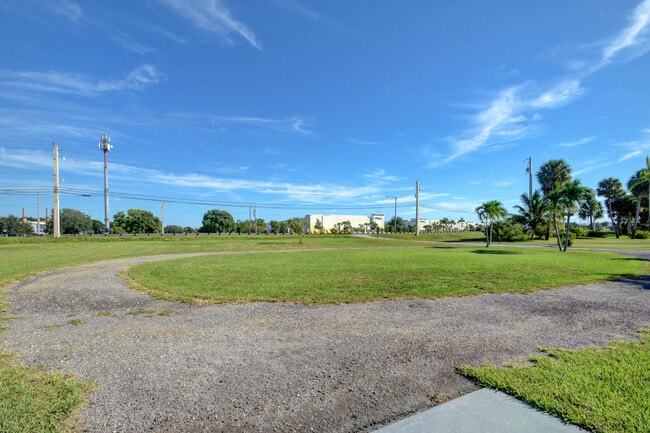 Photo - 6698 Belvedere Rd