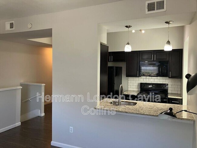 Photo - 3856 Folsom Avenue