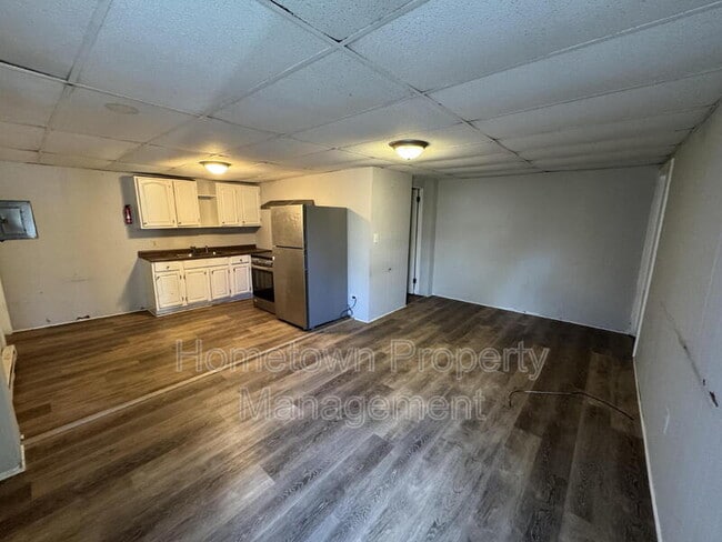 Photo - 663 E Market St Unit 663 APT #3