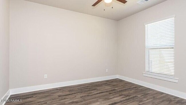 Photo - 101 Foster Grove Drive