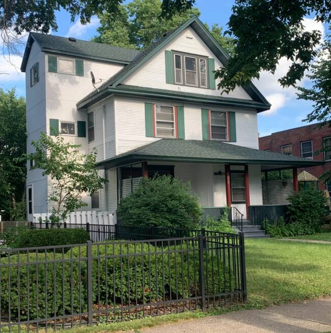 Photo - 2529 Pleasant Ave