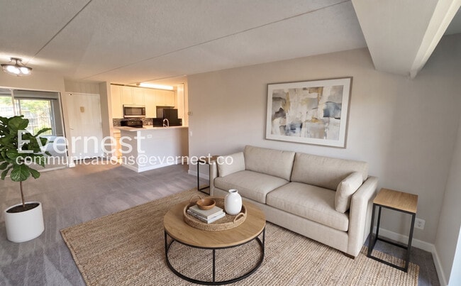 Photo - 75 S Reynolds St Unit Apartment 116