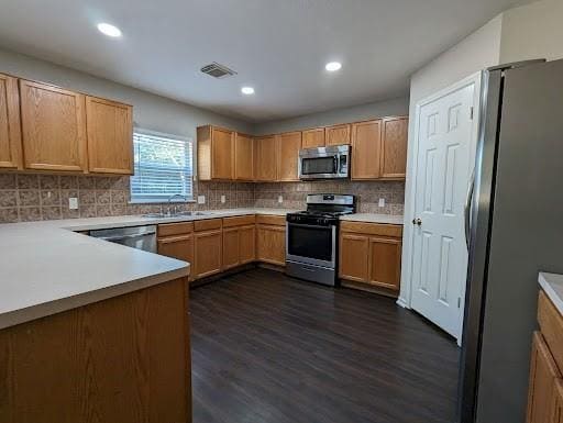 1207 Heritage Hill Cove