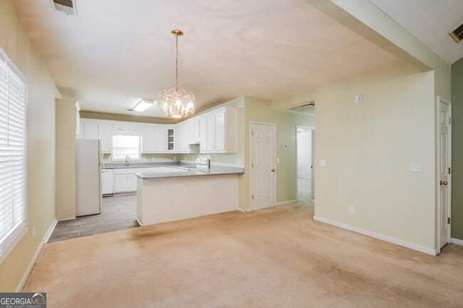 Photo - 315 Berkshire Dr