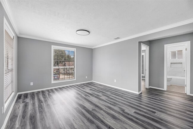 Photo - 502 Frawley St Unit 2