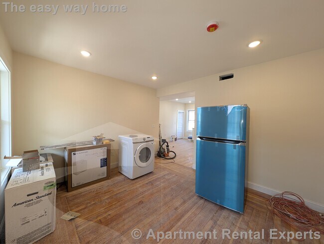 Photo - 5-7 Lowell Cir Unit #2 Unit #2