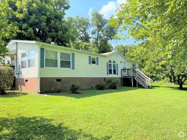 Building Photo - Country Home located in Boydton, Virginia ...