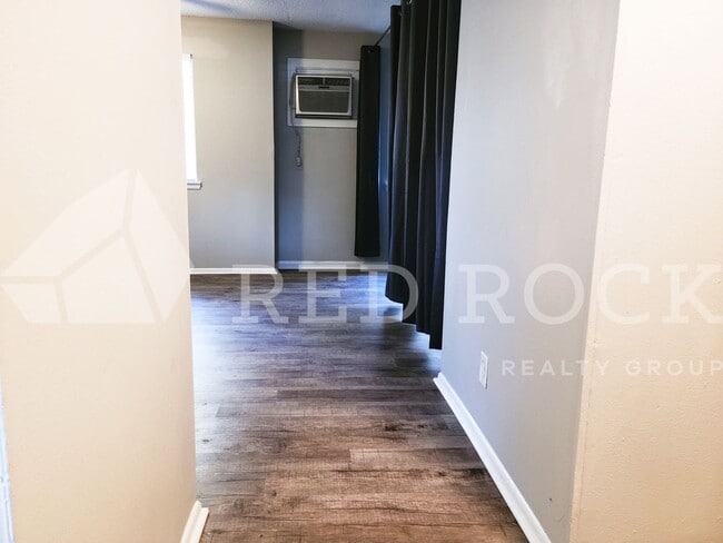 Rivergate Apartments - Columbus, MS