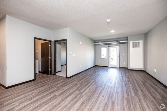 2 Bedroom 1 Bathroom - 1,035 SF - Living Room