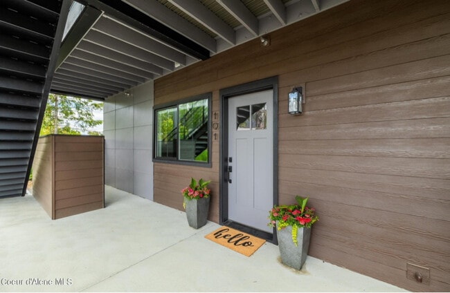 Building Photo - 50 Carnelian Ave Rental