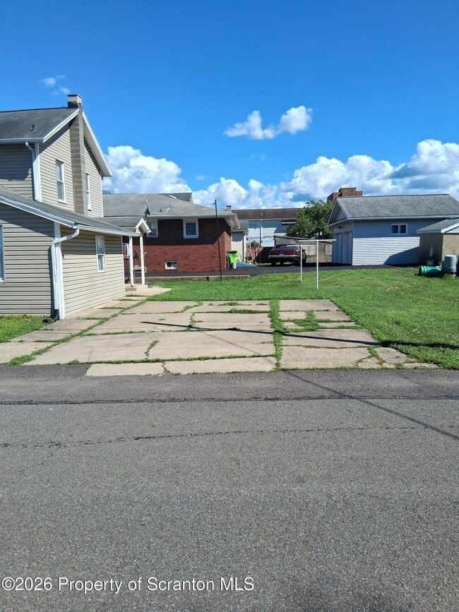 Photo - 723 Exeter Ave